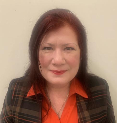Karmina is a Master Psychic, specialising in Love and Relationships combining her genuine Psychic gifts with Astrology to get to the heart of the matt